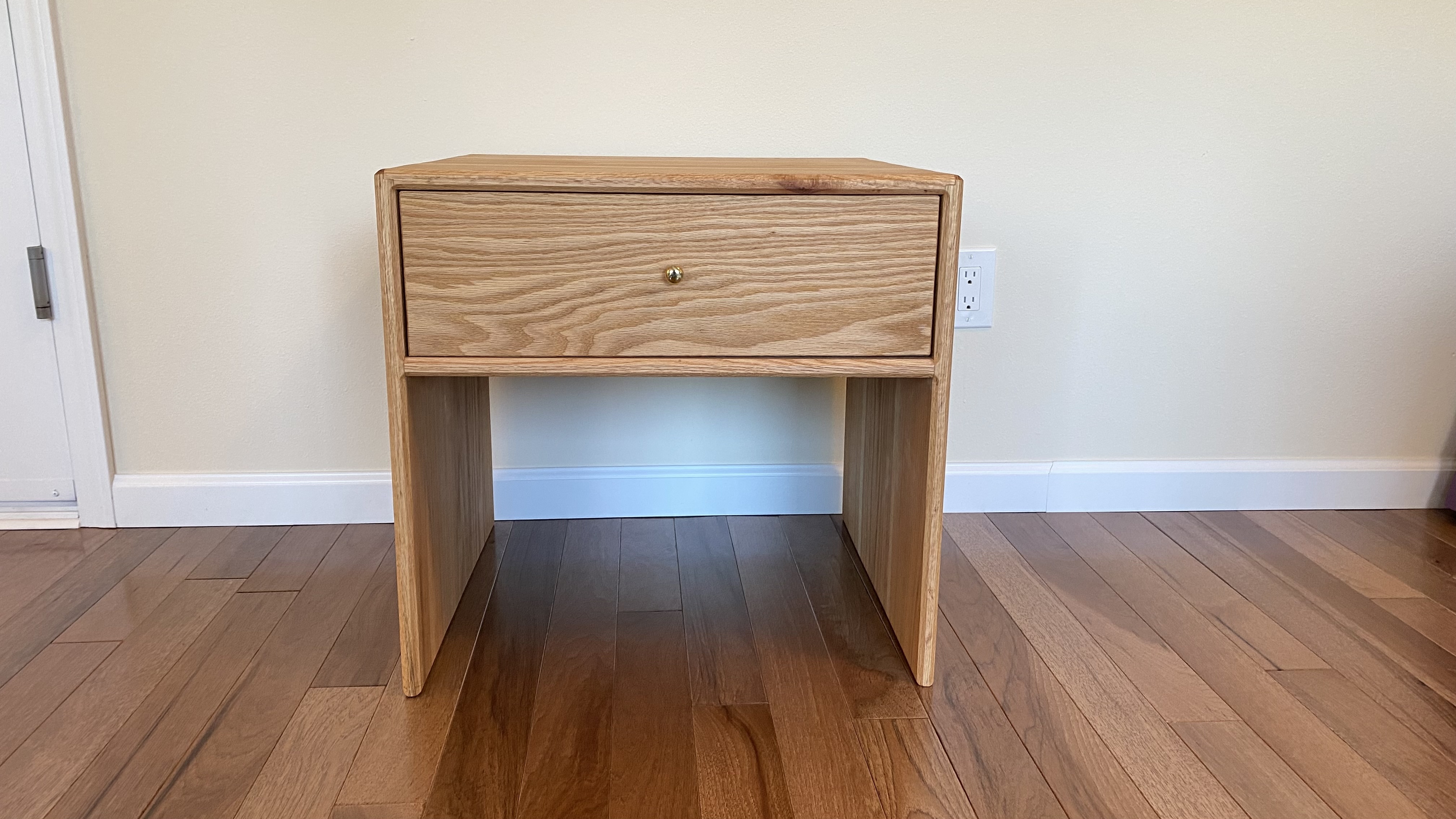 Furniture project – side table